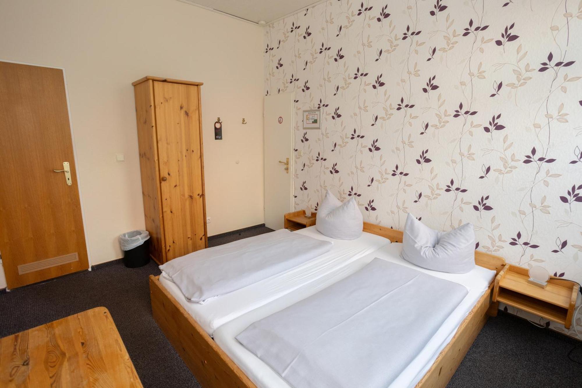 Hotel Zur Linde Meldorf Eksteriør billede
